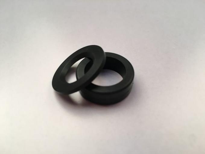 NBR 70 Flat Rubber Washers Chemical Resistant , Heating System Rubber