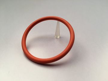 Electronic Field Red FKM O Ring Aging - Resistant With High Tensile Strength