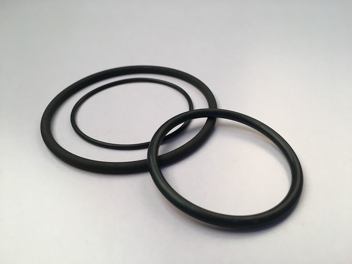 Water Resistant FKM O Ring Seals , Black Anti - Leakage Large O Rings Seals