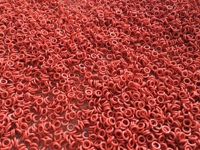 2mm Rubber O Rings Jewelry 10 Inch O Ring Food Grade Silicone Material