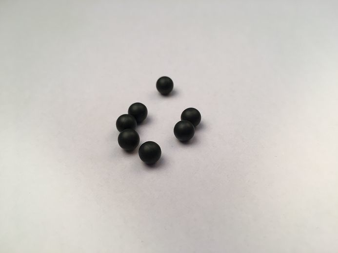 Shinning Chemical Industry Tiny Rubber Balls With Desirable Working Properties
